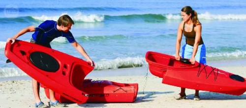 kayaks modulares rojos